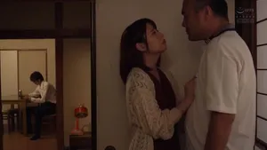 Người tình của con trai “nghiện” sau một lần bị bố chồng làm thịt