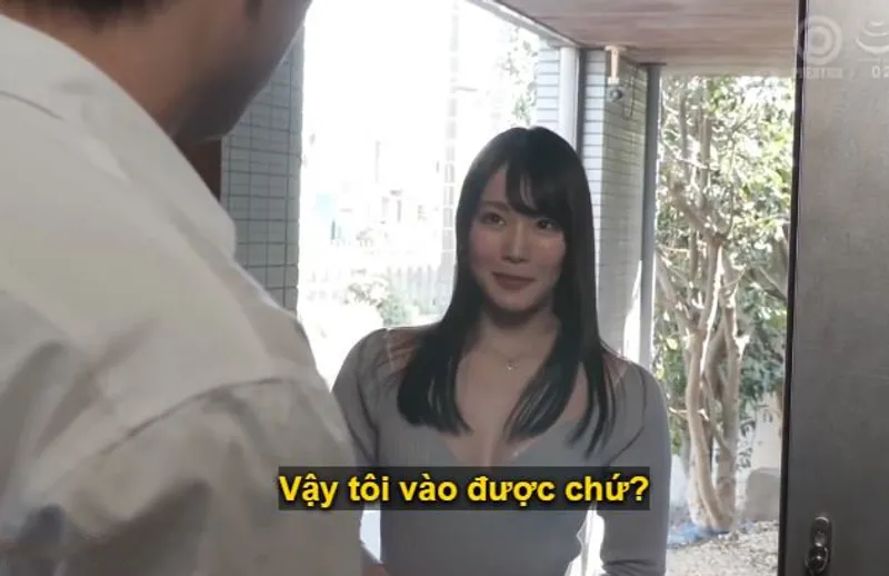 Anh chàng giàu có bị cô em gái xinh tươi nhà bên cạnh, mới cưới chồng dọn về, dụ dỗ quan hệ tình dục.