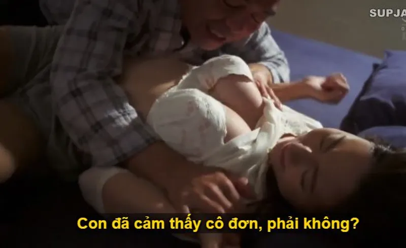 Thấy con trai mải mê lao đầu vào việc, khiến bạn gái nó cô đơn lẻ bóng, bố chồng liều lĩnh đè ra làm tình với con dâu.